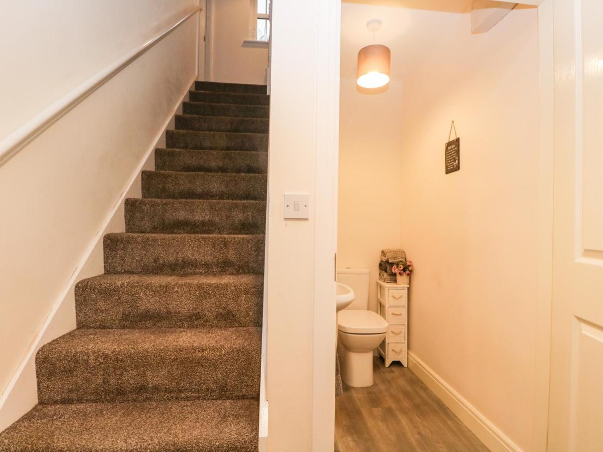 Rolo'S Retreat Villa Grange-over-Sands Екстериор снимка