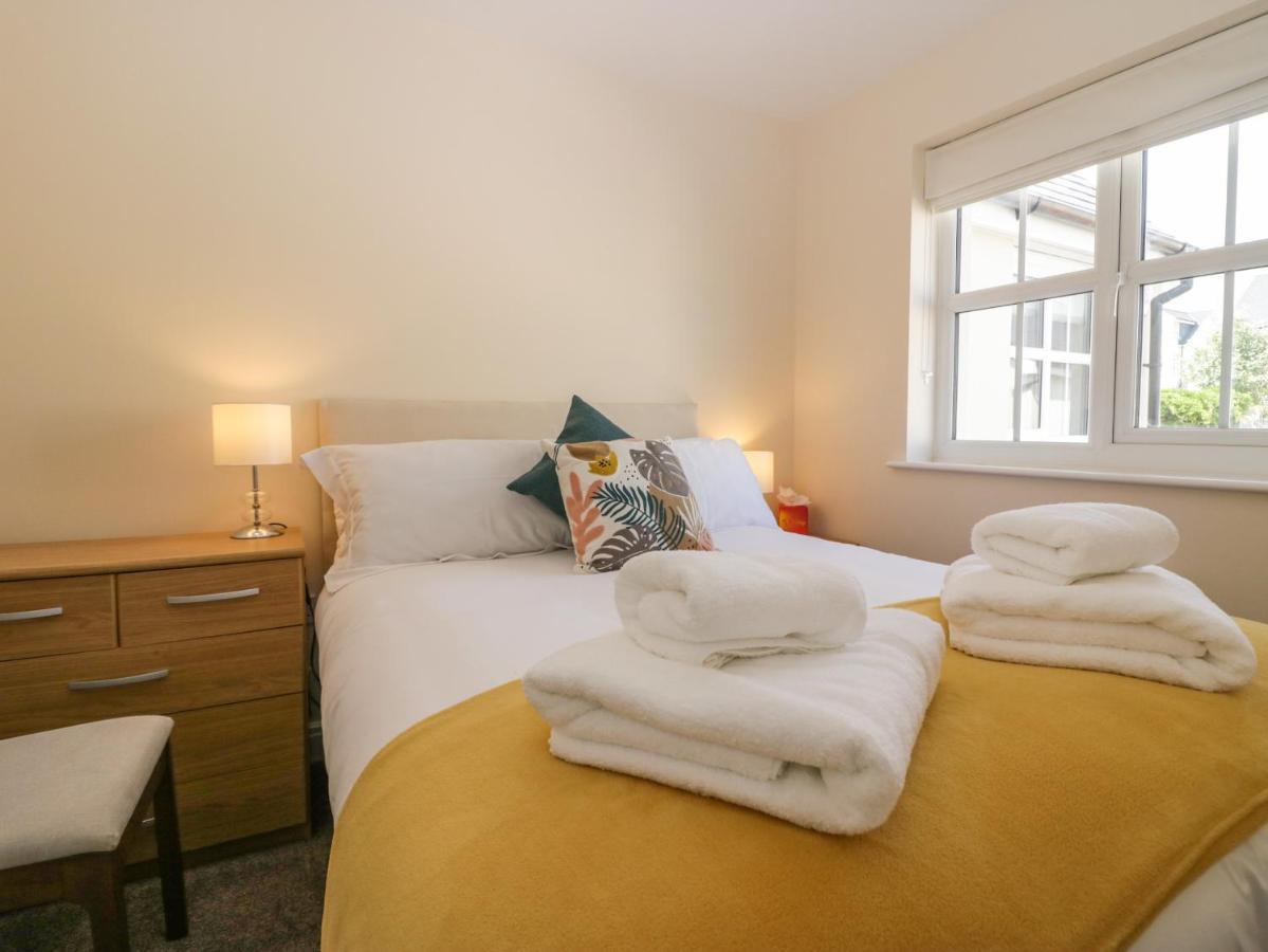 Rolo'S Retreat Villa Grange-over-Sands Екстериор снимка
